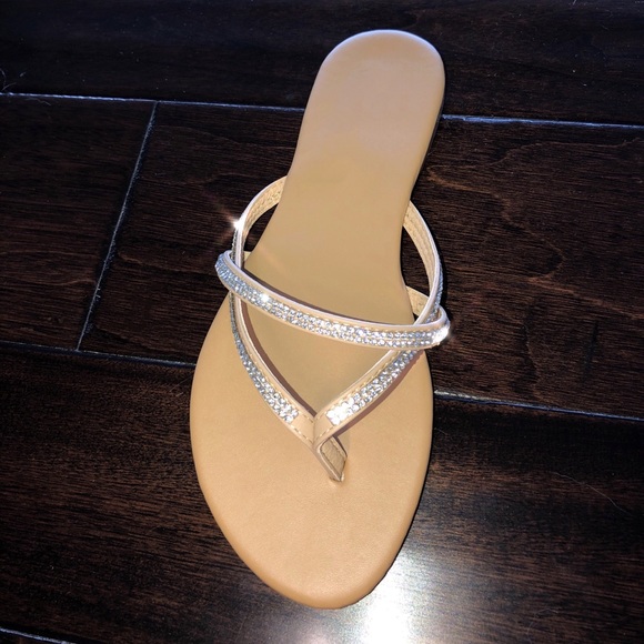 ‼️PRICE IS FIRM‼️nude rhinestone bling sandals - Picture 2 of 5